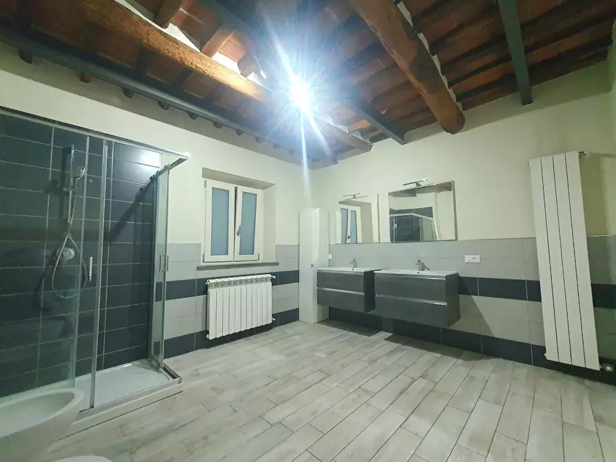 Immagine 30 di Appartamento in vendita  a Capannori