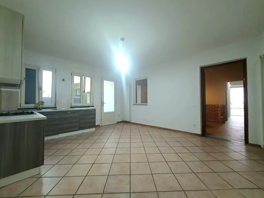 Immagine 10 di Appartamento in vendita  a Capannori