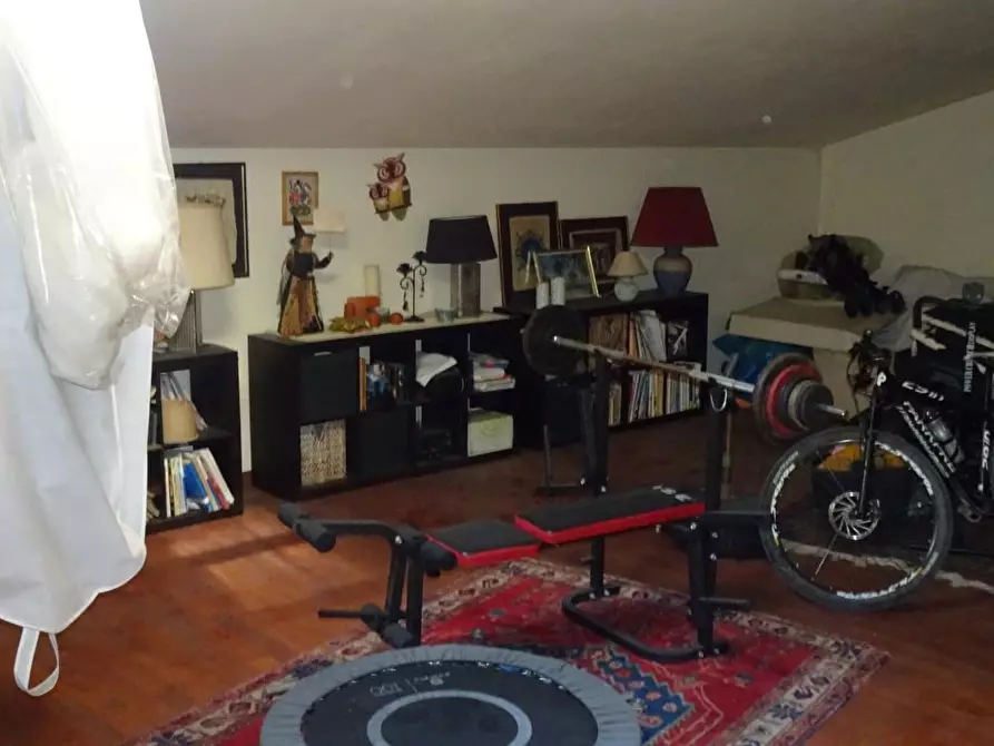 Immagine 20 di Villa in vendita  a Cascina