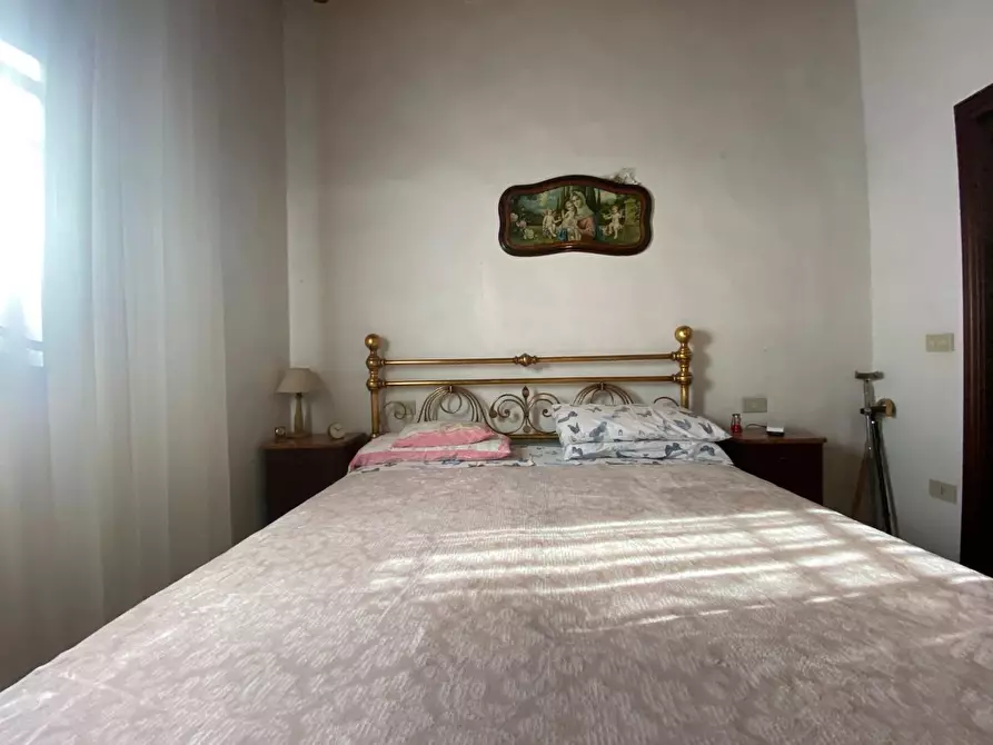 Immagine 14 di Villa in vendita  a Santa Maria A Monte