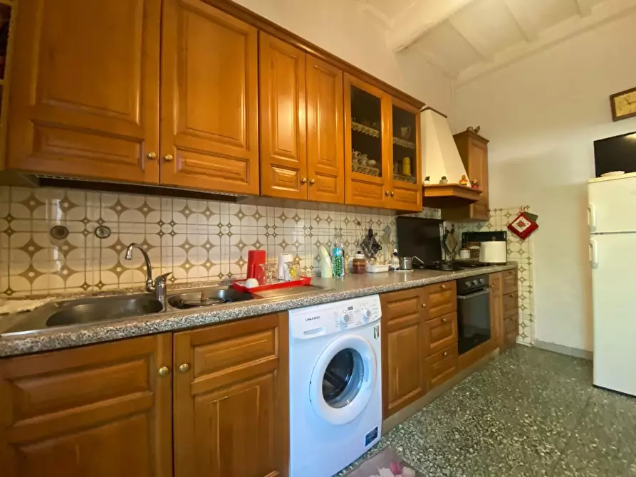 Immagine 12 di Villa in vendita  a Santa Maria A Monte