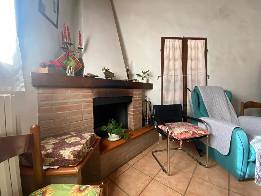 Immagine 10 di Villa in vendita  a Santa Maria A Monte