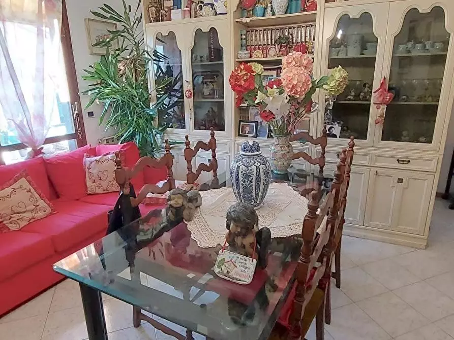 Immagine 4 di Appartamento in vendita  a Fosdinovo