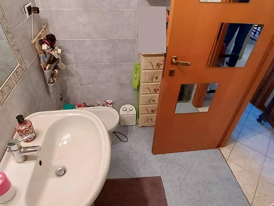 Immagine 7 di Appartamento in vendita  a Fosdinovo