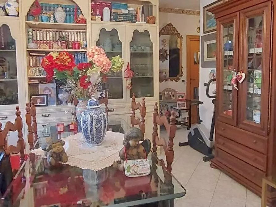 Immagine 5 di Appartamento in vendita  a Fosdinovo