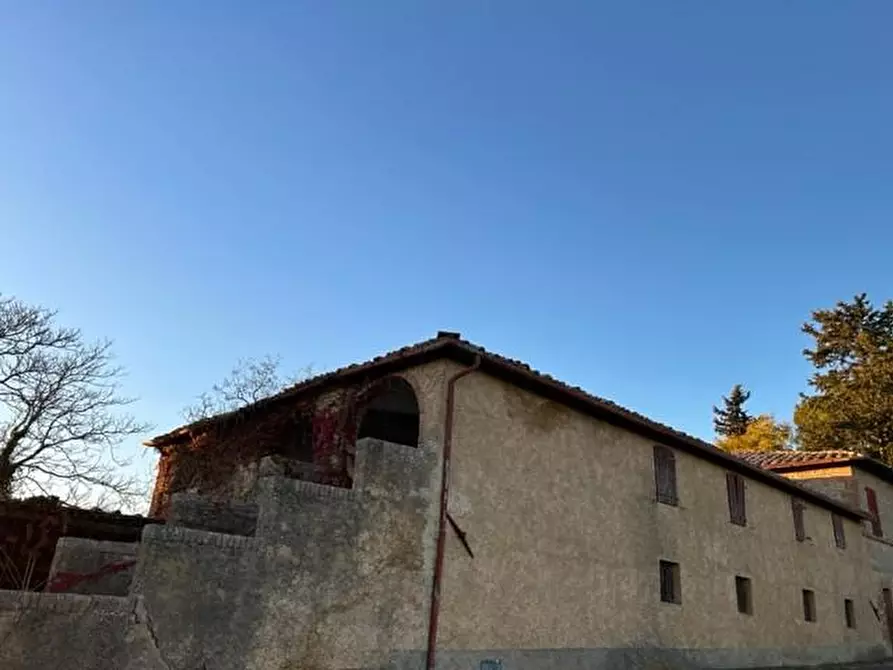 Immagine 3 di Casa indipendente in vendita  a Siena