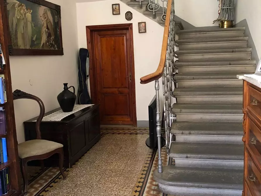 Immagine 23 di Palazzo in vendita  a Vinci