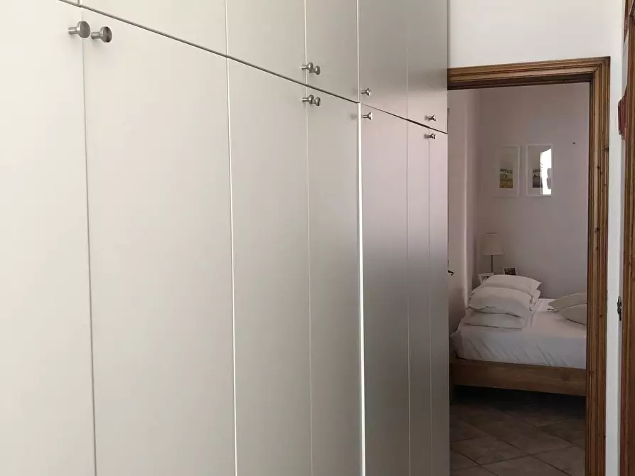 Immagine 17 di Palazzo in vendita  a Vinci