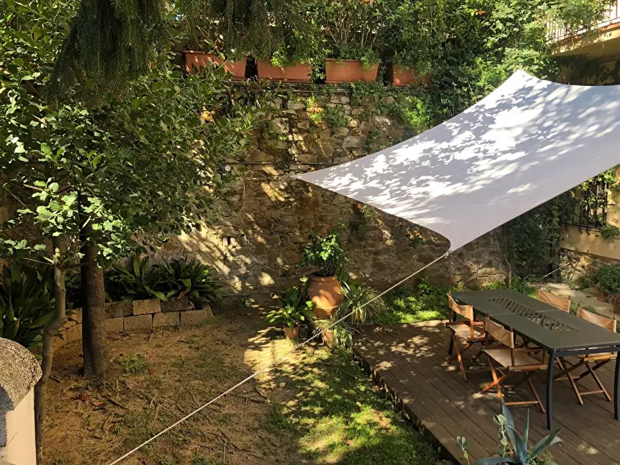 Immagine 3 di Palazzo in vendita  a Vinci