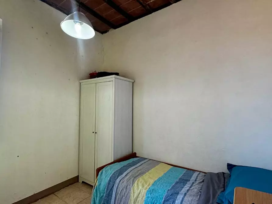 Immagine 32 di Appartamento in vendita  a Siena