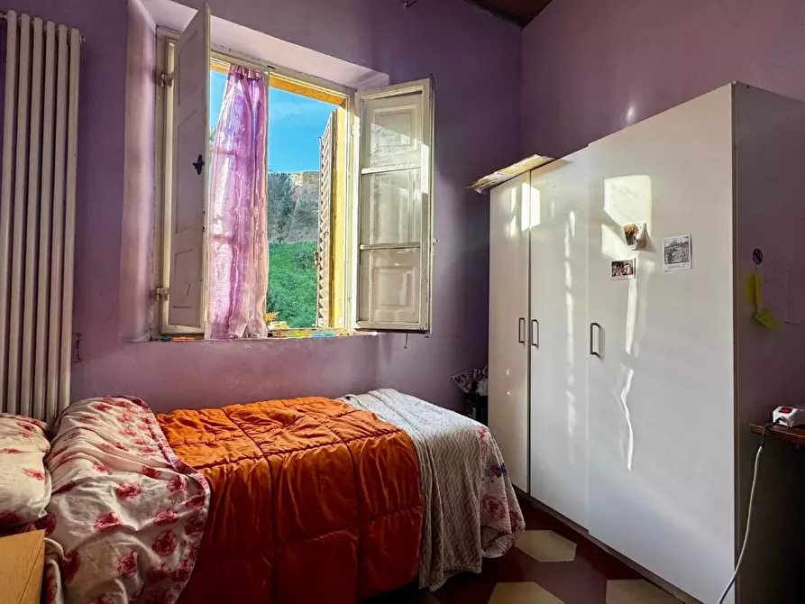 Immagine 10 di Appartamento in vendita  a Siena