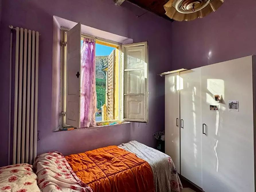 Immagine 9 di Appartamento in vendita  a Siena