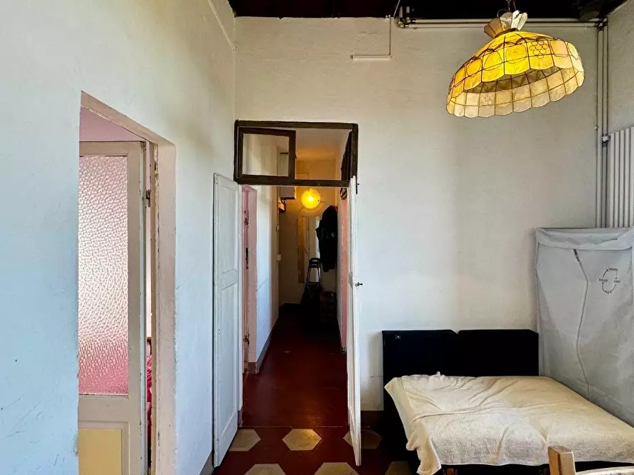 Immagine 23 di Appartamento in vendita  a Siena