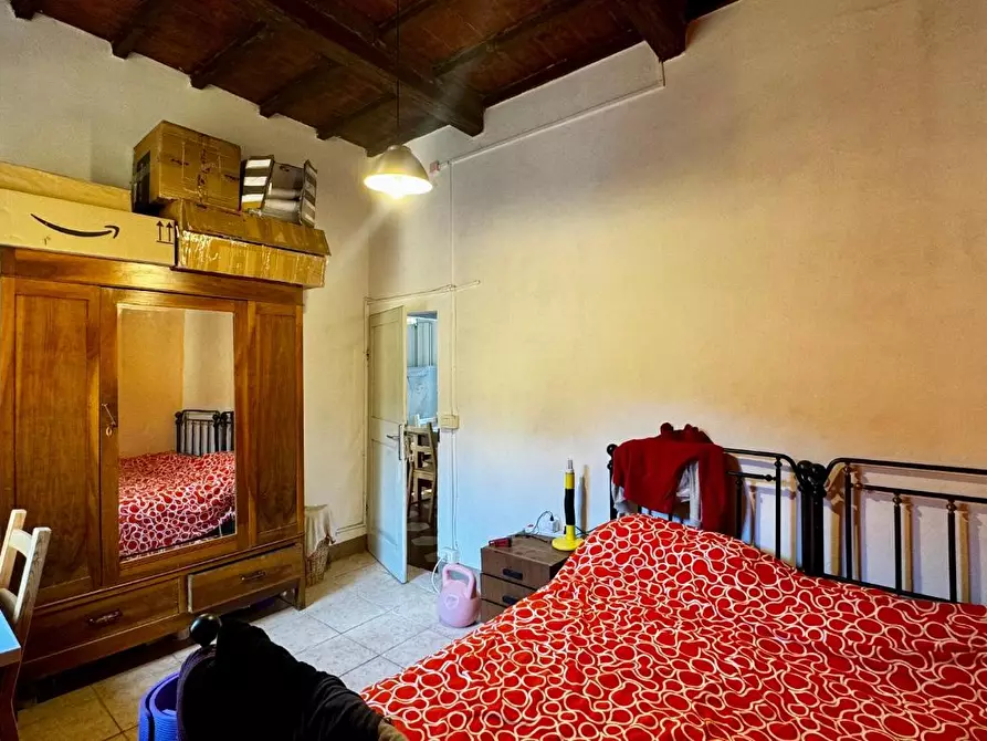 Immagine 28 di Appartamento in vendita  a Siena