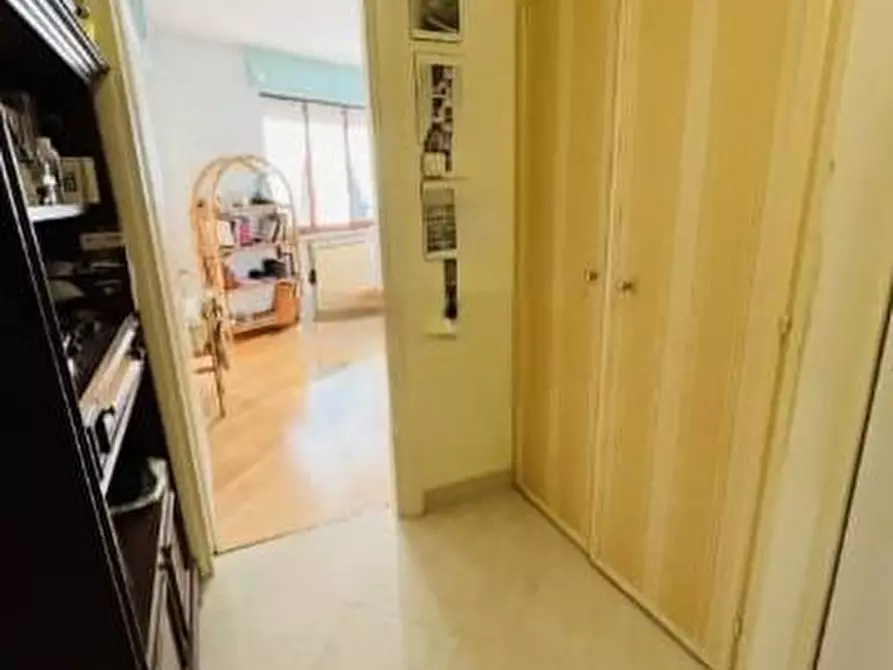 Immagine 8 di Appartamento in vendita  a Massa