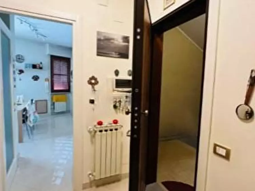 Immagine 7 di Appartamento in vendita  a Massa