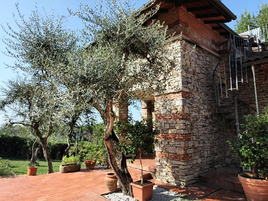 Immagine 22 di Villa in vendita  a Monsummano Terme