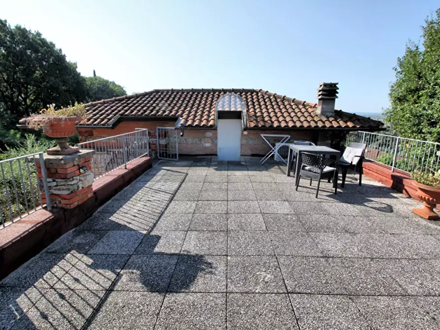 Immagine 10 di Villa in vendita  a Monsummano Terme