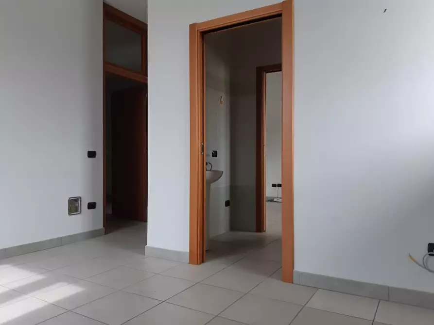 Immagine 13 di Ufficio in vendita  a San Miniato