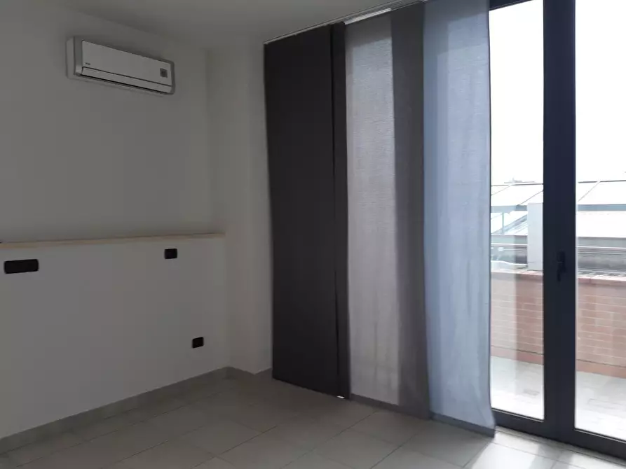 Immagine 10 di Ufficio in vendita  a San Miniato