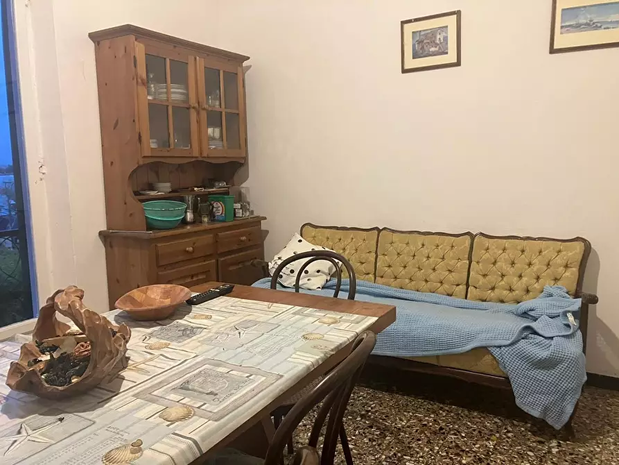 Immagine 4 di Appartamento in affitto  a Ameglia