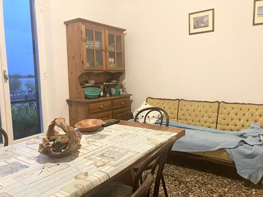 Immagine 2 di Appartamento in affitto  a Ameglia