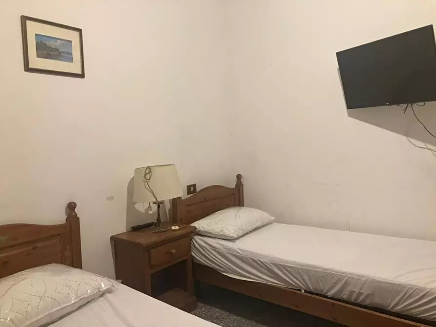 Immagine 12 di Appartamento in affitto  a Ameglia