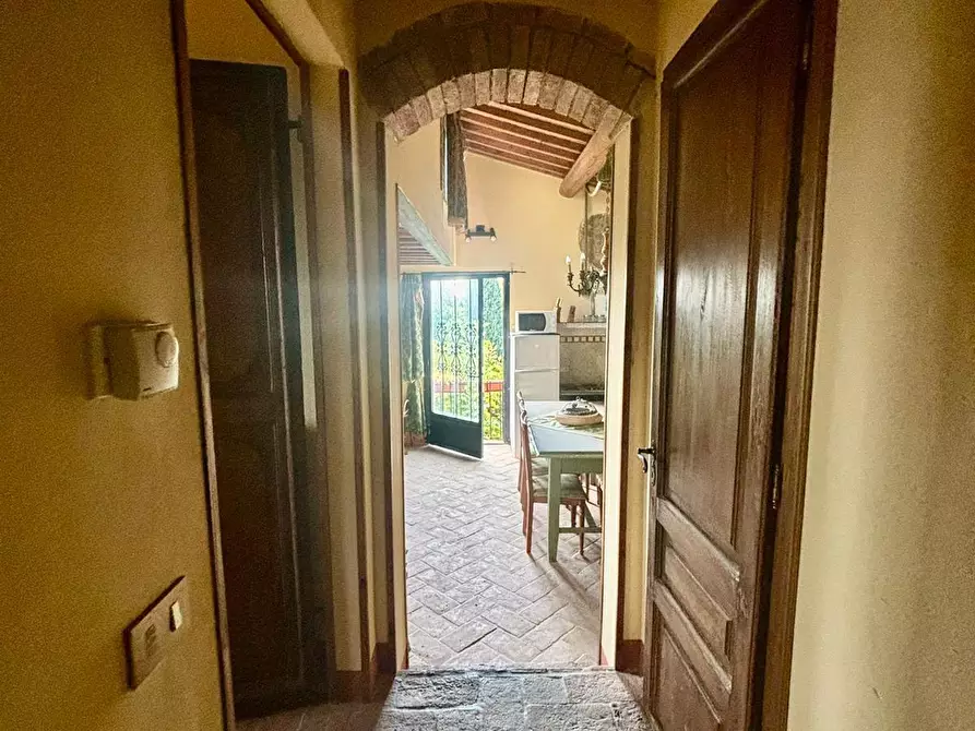 Immagine 30 di Casa colonica in vendita  a Chianni