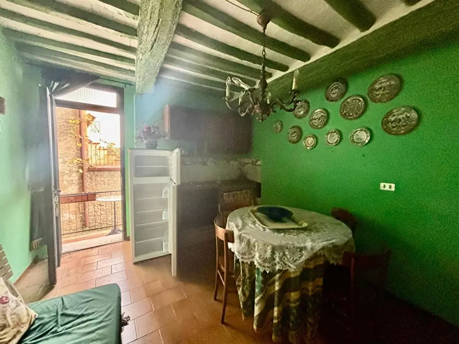 Immagine 38 di Casa colonica in vendita  a Chianni