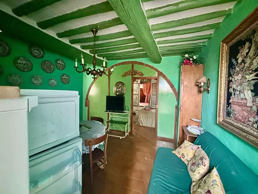 Immagine 36 di Casa colonica in vendita  a Chianni