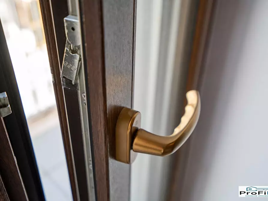 Immagine 33 di Casa indipendente in vendita  a Santeramo In Colle