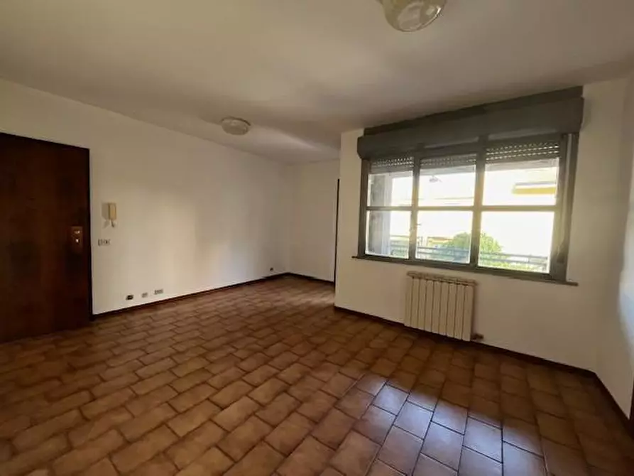 Immagine 18 di Appartamento in vendita  a Viareggio