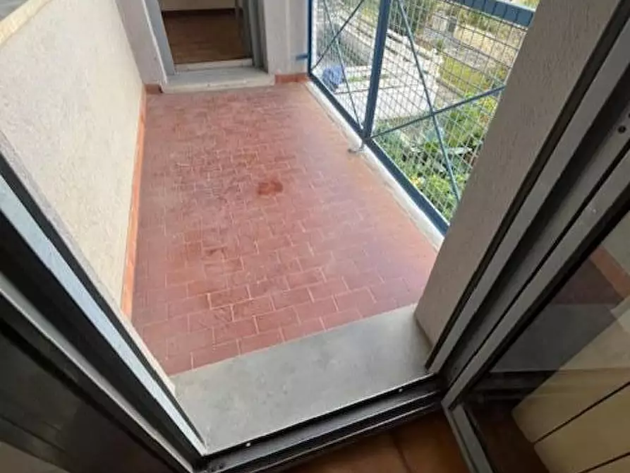 Immagine 29 di Appartamento in vendita  a Viareggio