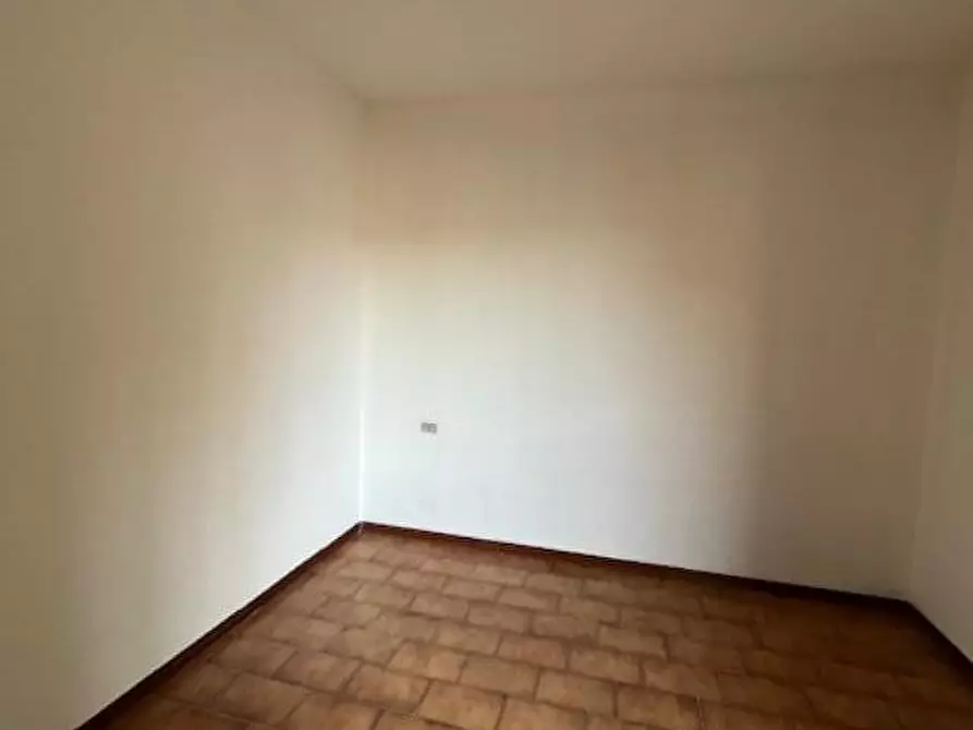 Immagine 14 di Appartamento in vendita  a Viareggio