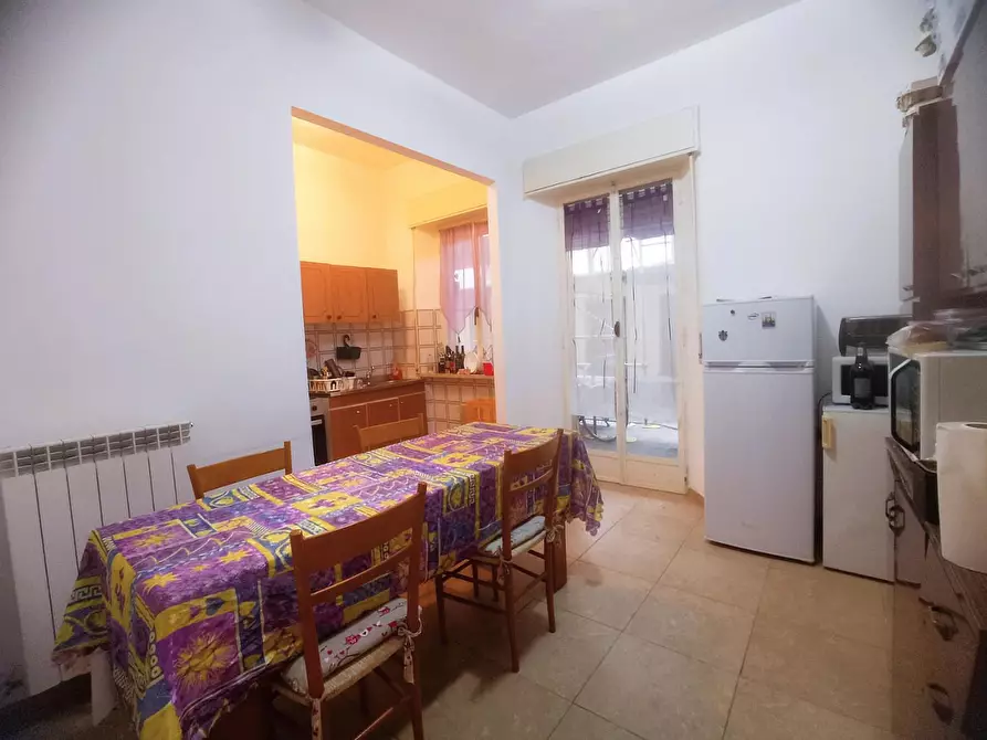 Immagine 2 di Appartamento in vendita  a Pisa