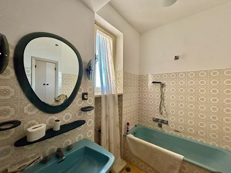 Immagine 14 di Appartamento in vendita  a Siena