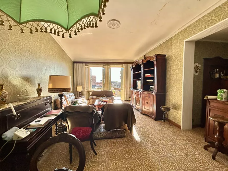 Immagine 7 di Appartamento in vendita  a Siena