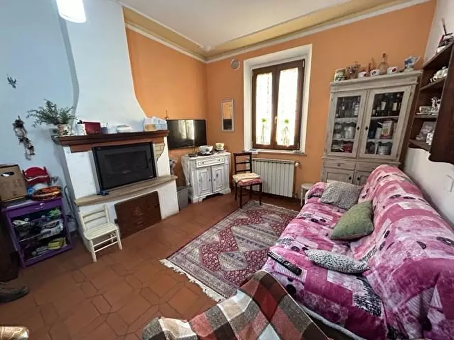 Immagine 12 di Appartamento in vendita  a Siena