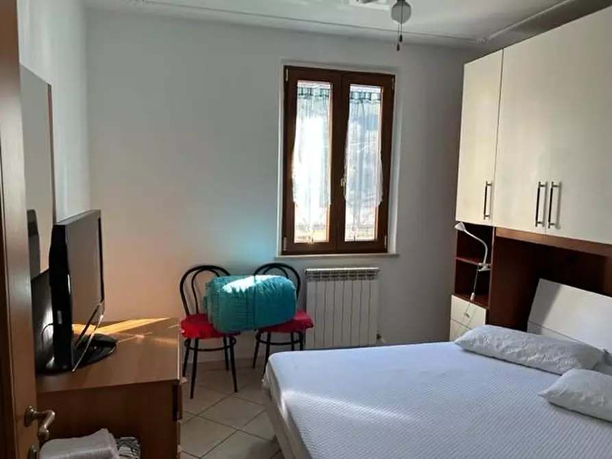 Immagine 6 di Appartamento in vendita  a Siena