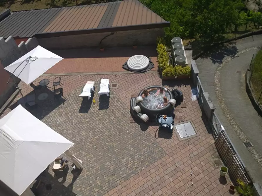 Immagine 17 di Palazzo in vendita  a Carrodano