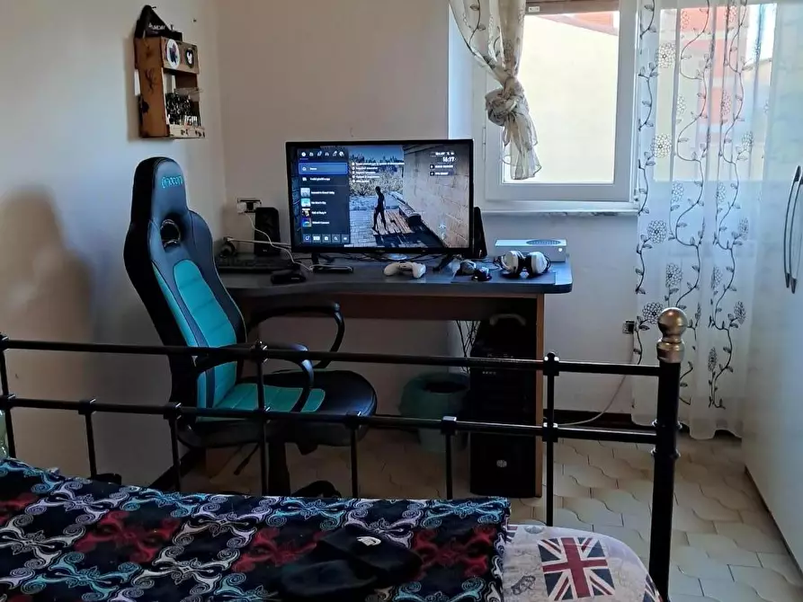 Immagine 19 di Appartamento in vendita  a Cascina