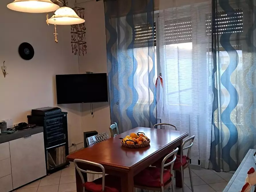 Immagine 3 di Appartamento in vendita  a Cascina