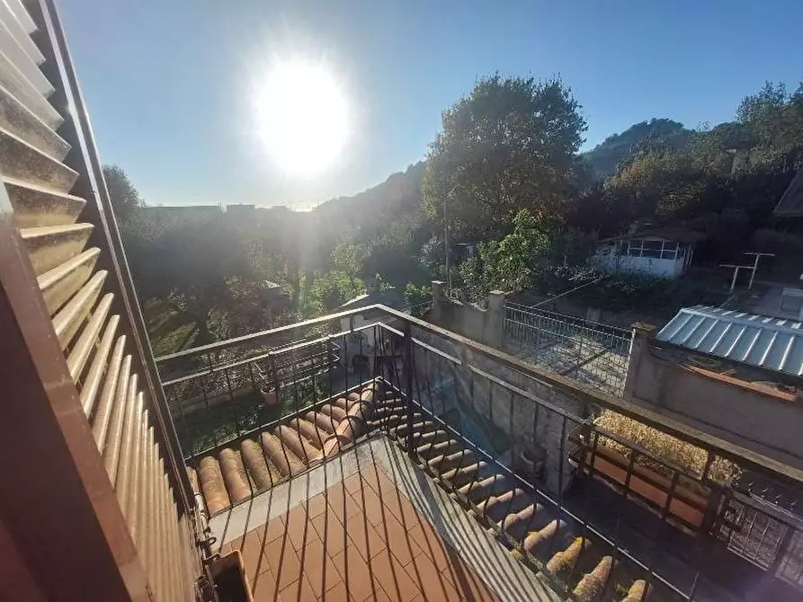 Immagine 19 di Casa semindipendente in vendita  a Massa