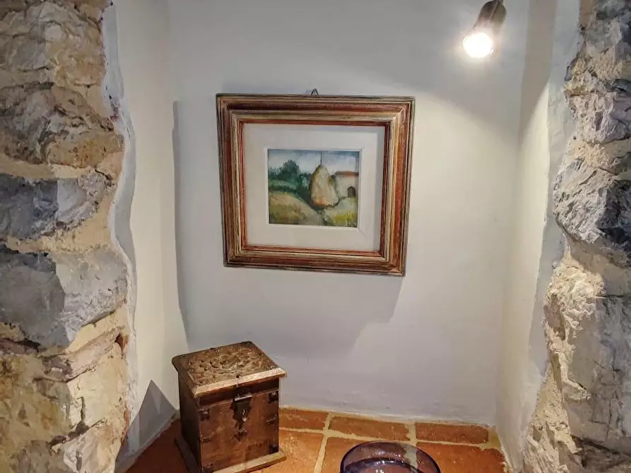 Immagine 12 di Rustico / casale in vendita  a Camaiore