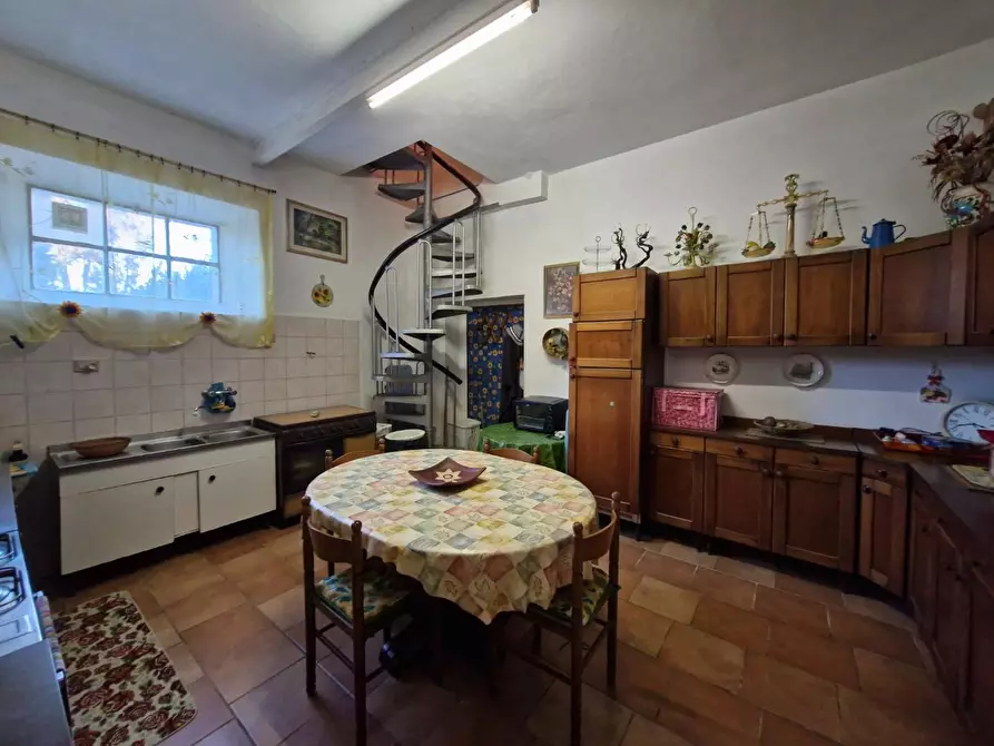 Immagine 27 di Porzione di casa in vendita  a Piombino