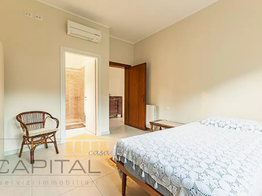 Immagine 17 di Porzione di casa in vendita  a Capannori