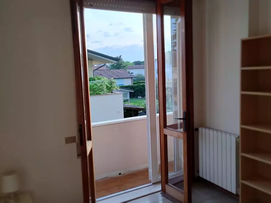 Immagine 14 di Casa bifamiliare in vendita  a Pietrasanta