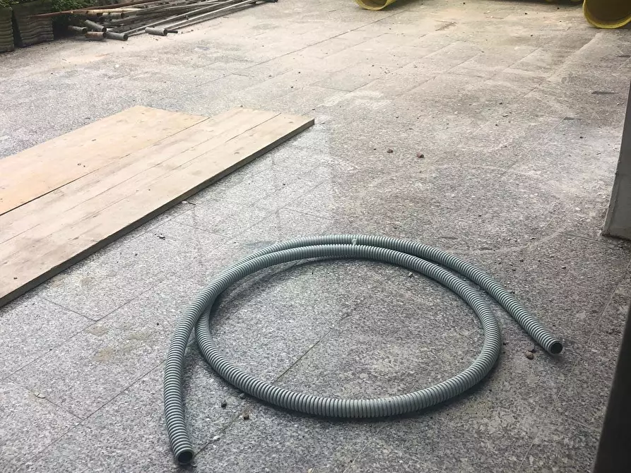 Immagine 7 di Appartamento in vendita  a Viareggio