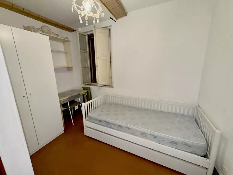 Immagine 25 di Terratetto in vendita  a Pisa