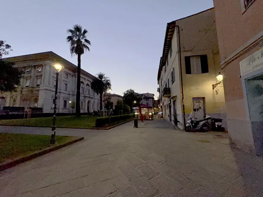 Immagine 45 di Terratetto in vendita  a Pisa